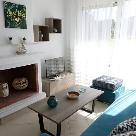 Aktea Seafront * Neos Marmaras