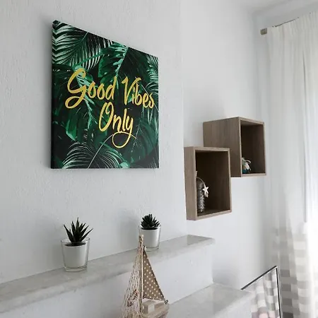 Vakantiehuis Aktea Seafront Neos Marmaras