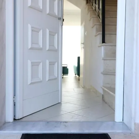 Aktea Seafront Feriehus