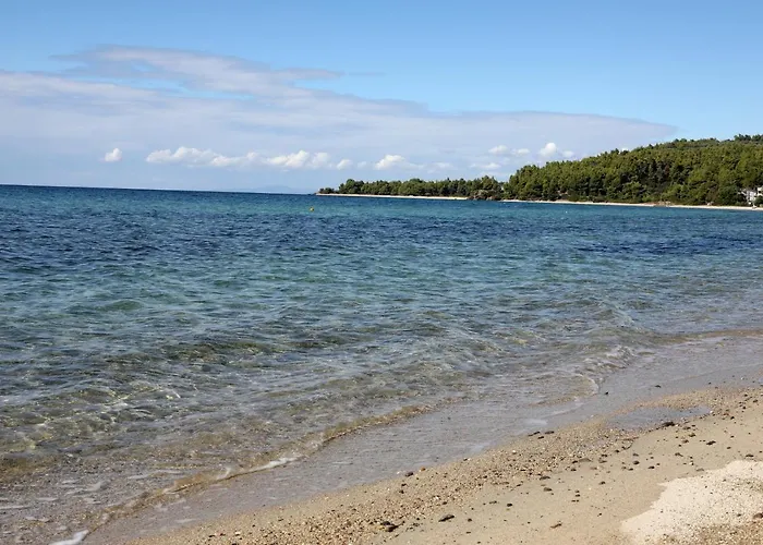 Aktea Seafront Neos Marmaras