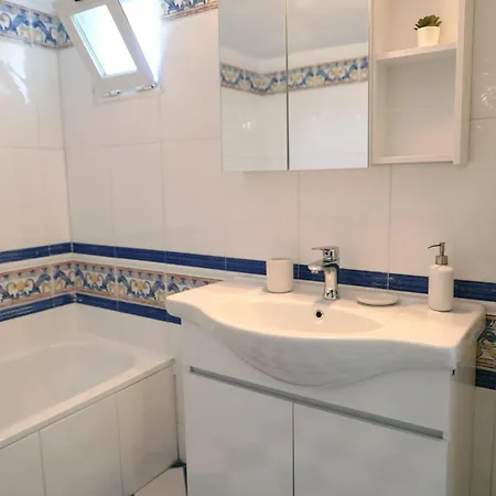 Aktea Seafront * Néosz Marmarász